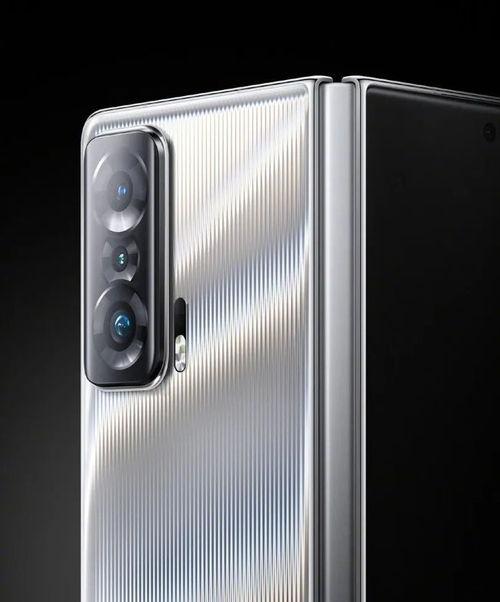 荣耀最新爆料折叠屏,颠覆传统，引领未来折叠时代！”  第3张